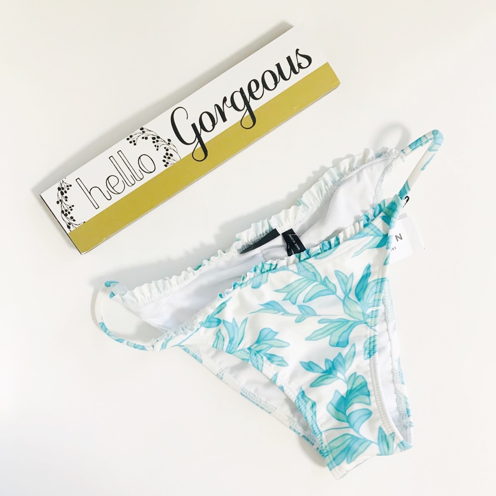 Pacsun bikini bottoms 👙